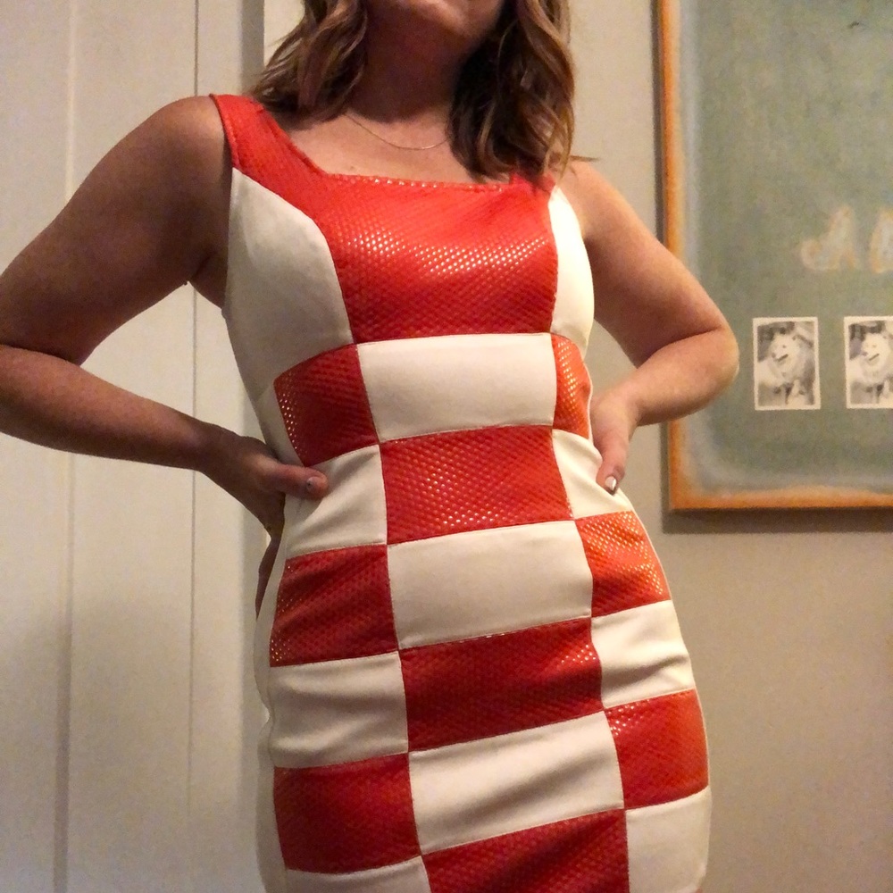 Geometric Checkered Red & White Caché mini dress